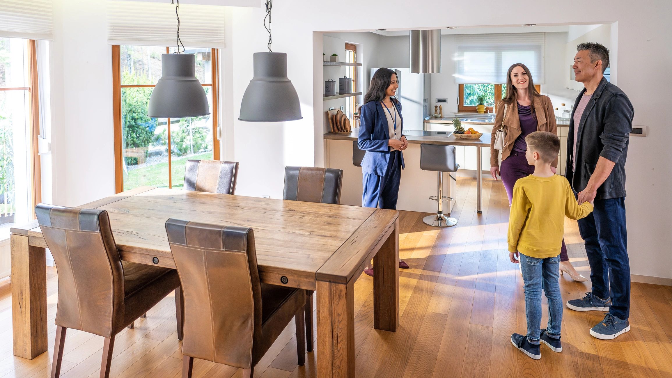 Family preparing for a relocation with a real estate agent